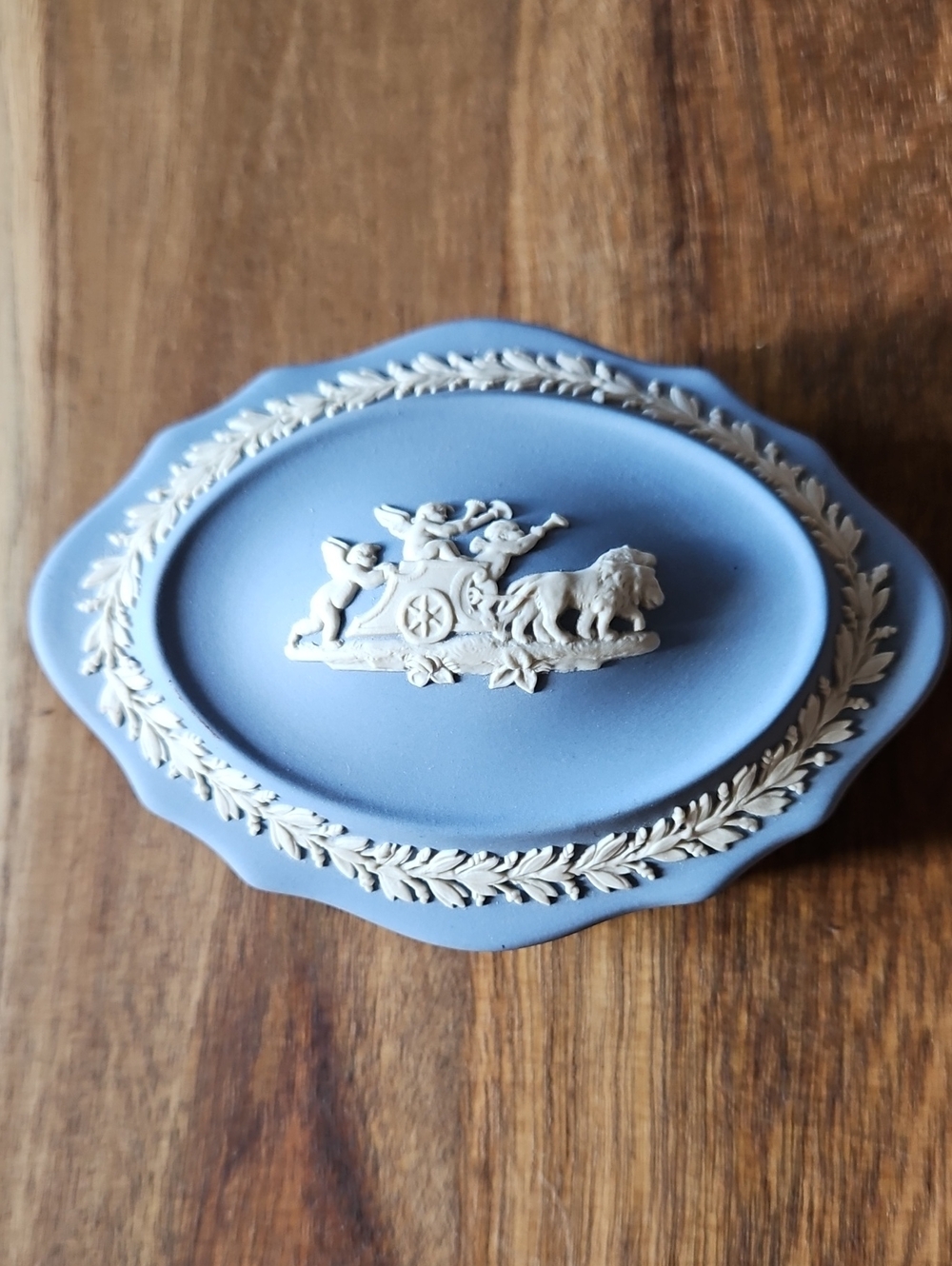 Wedgwood Jasperware Blue & White Neoclassical Long Lidded Trinket Dish Vessel